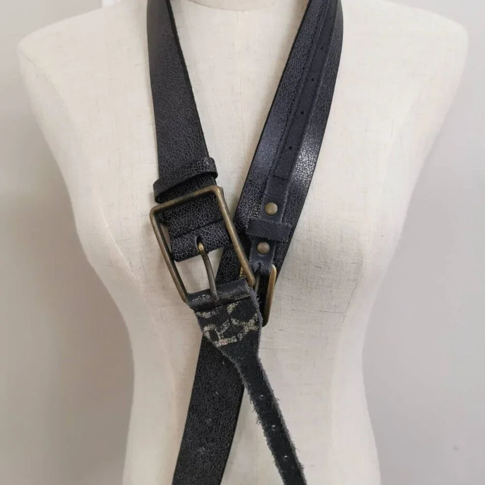 3/$30 Stylish Fashion Accessory: All-Leather Gray Belt (M/L) - Picture 5 of 9